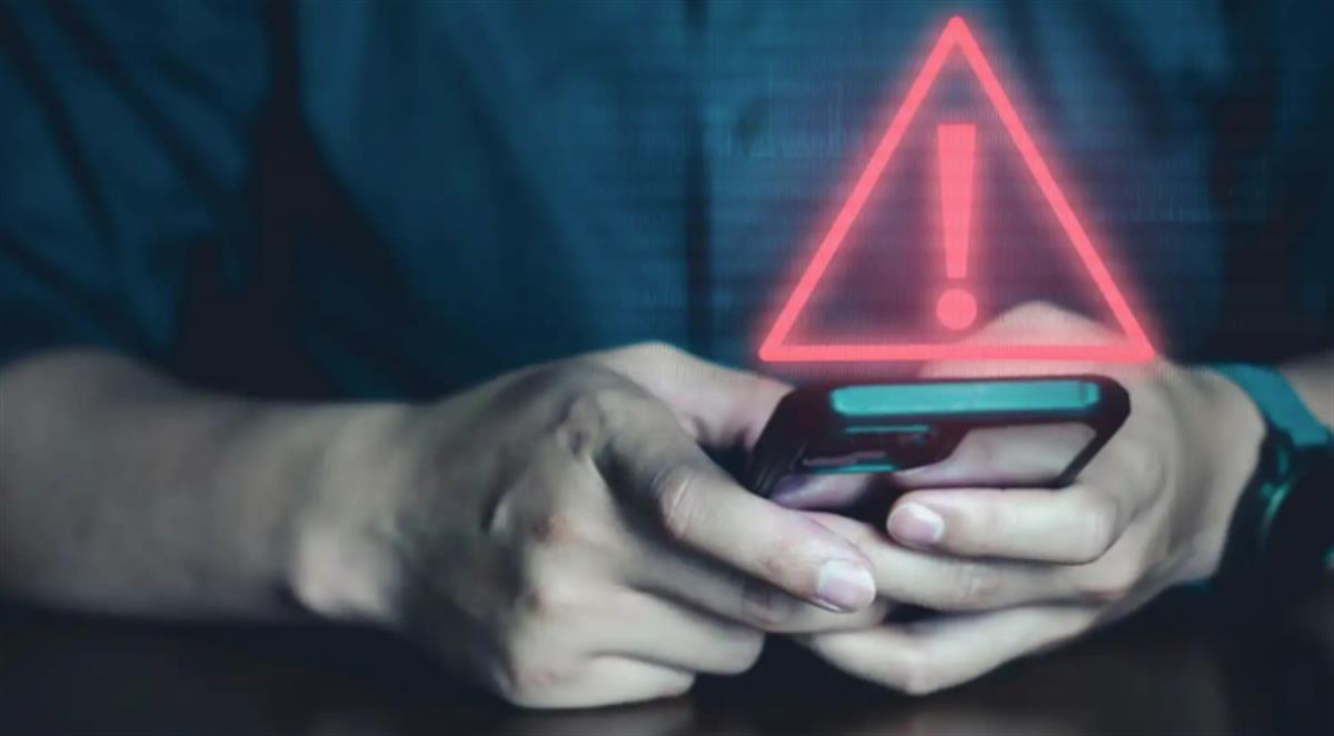 Chuyên gia cảnh báo rủi ro lớn khi bật Wi-Fi điện thoại 24/7
